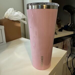 Corkcicle 30 oz tumbler